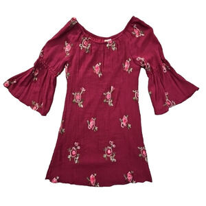 Fig and Flower Women's Medium Red Smock With Rose Embroidery Ruffled Sleeves EUC